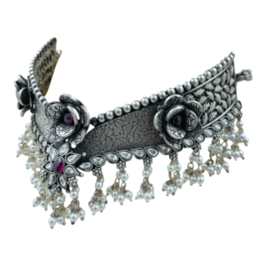 Beautiful Fiore Bloom Bridal Choker Necklace