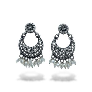 Aesthetic Floral filigree Pearl Drop Everyday Chandbali Earrings