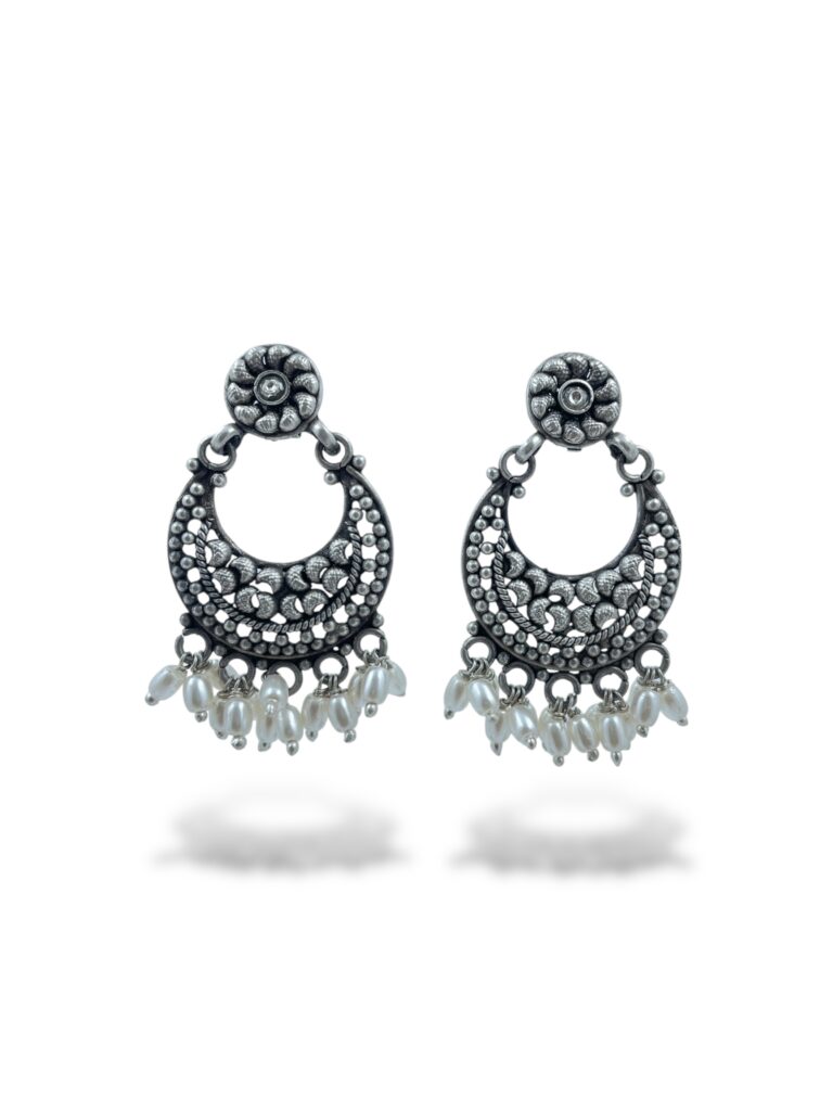 Aesthetic Floral filigree Pearl Drop Everyday Chandbali Earrings