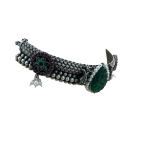 Dark Green Carving Stone Mesh Design Choker