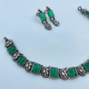 Elegant Green Emerald Peacock Necklace with Earrings