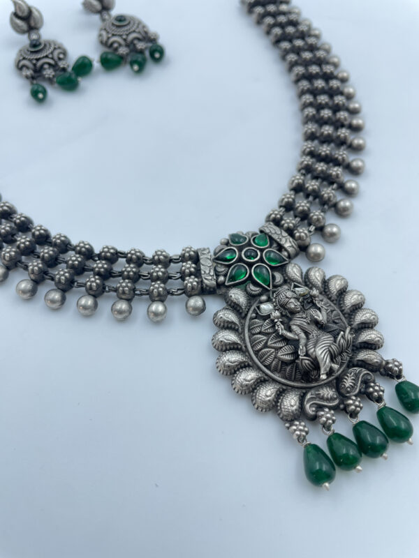 Laxmi Pendent Floral Chain Necklace Set with Earrings