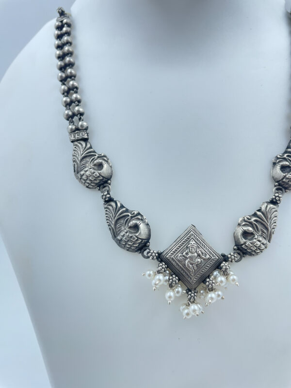 Short Chain Devi Peacock Necklace