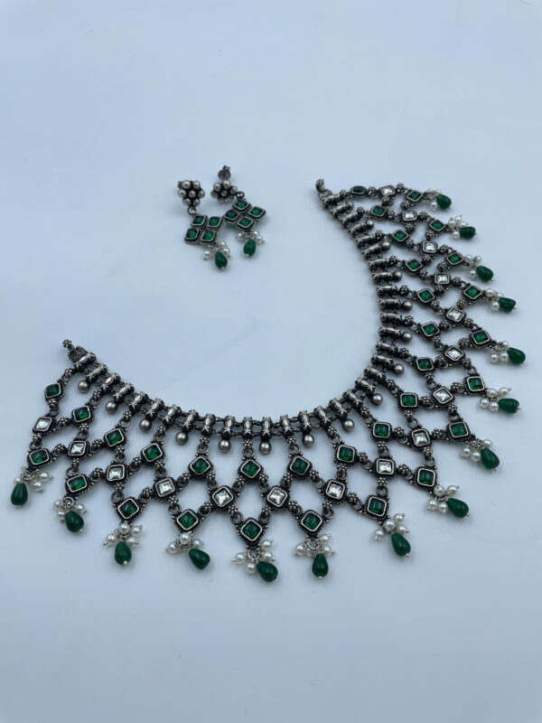 Buy Shrinkhla Green and White Necklace with Earrings