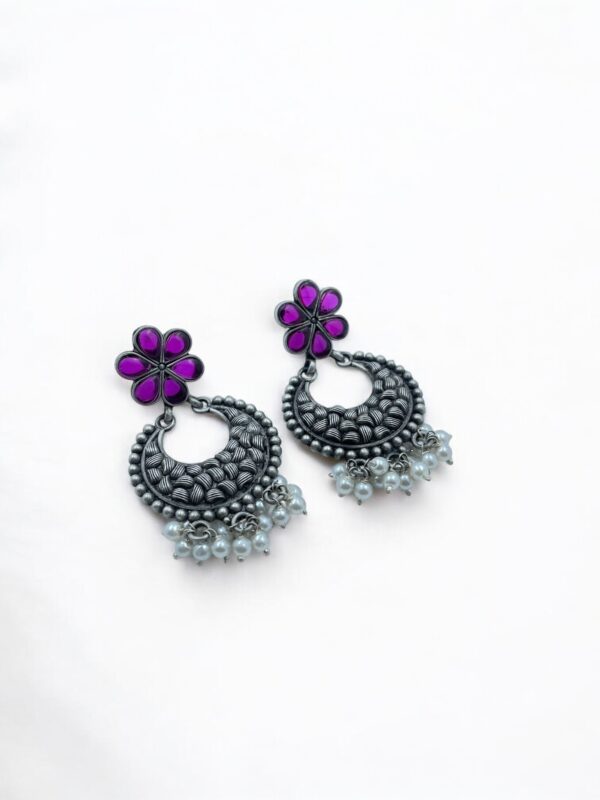 Teardrop Red Carving Stone Crescent Earrings